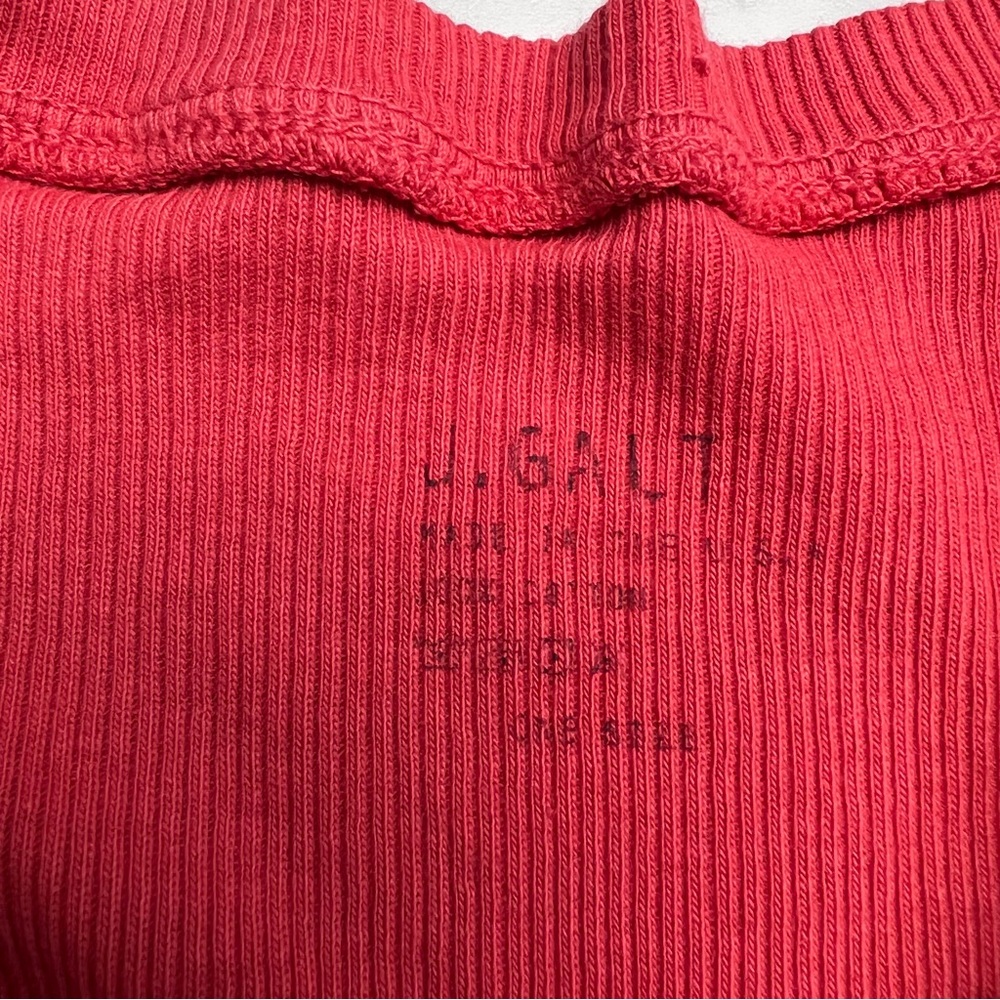 J. Galt Red Ribbed Crop OS - Picture 4 of 5